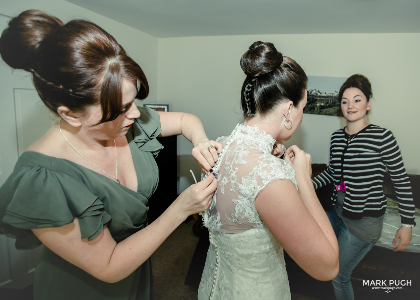 043- Laura and Peter - Wollaton Hall Wedding Nottingham UK by Mark Pugh www.markpugh.com.jpg