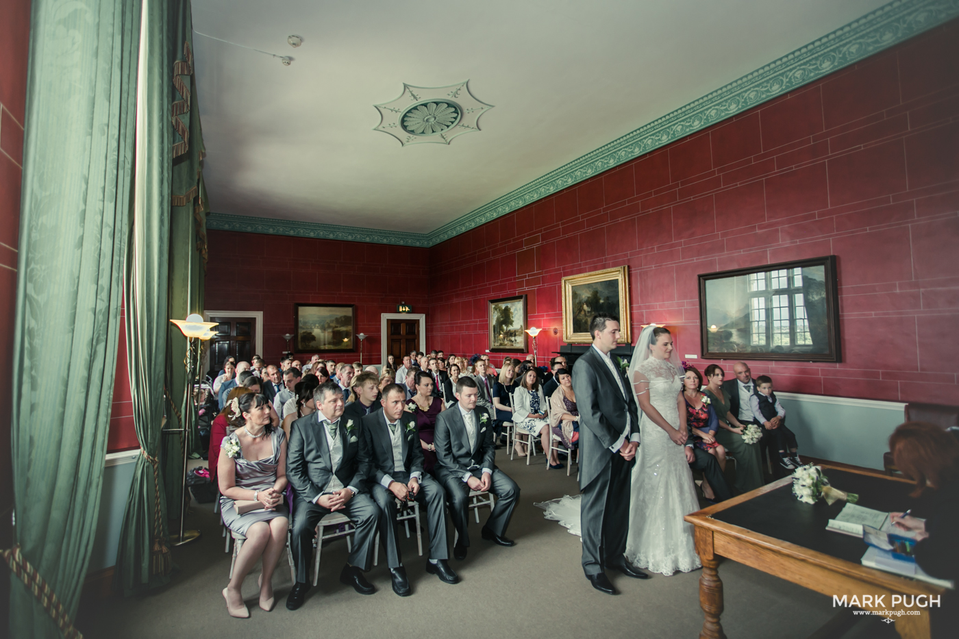 085- Laura and Peter - Wollaton Hall Wedding Nottingham UK by Mark Pugh www.markpugh.com.jpg