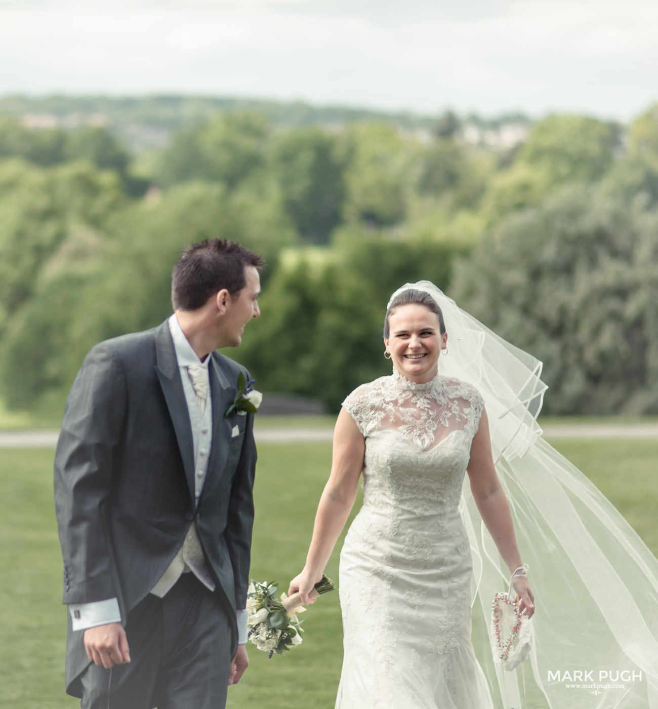 128- Laura and Peter - Wollaton Hall Wedding Nottingham UK by Mark Pugh www.markpugh.com.jpg