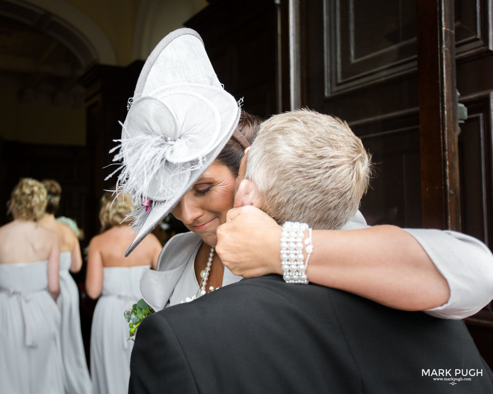 068 - Leah and Andy - fineART wedding photography at Stoke Rochford Hall NG33 5EJ by www.markpugh.com Mark Pugh of www.mpmedia.co.uk_.JPG