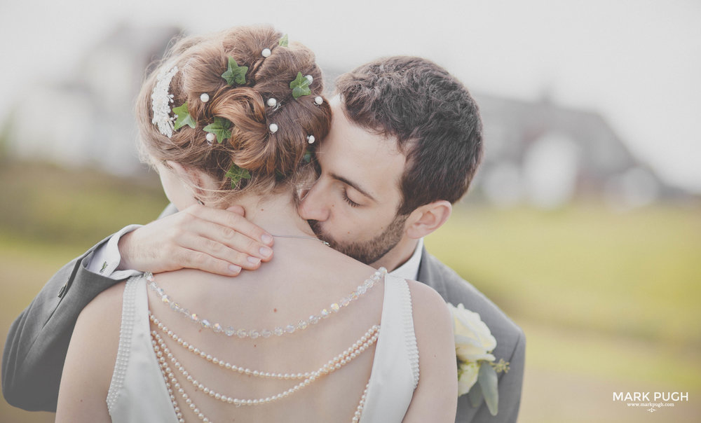 095 - Alexandra and Nathan - fineART wedding photography by www.markpugh.com Mark Pugh of www.mpmedia.co.uk_.JPG