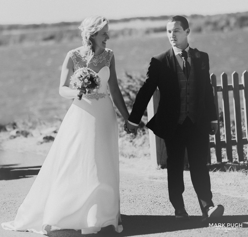 001 - Fliss and Jamie- fineART wedding photography at Rutland Water UK by www.markpugh.com Mark Pugh of www.mpmedia.co.uk_.JPG