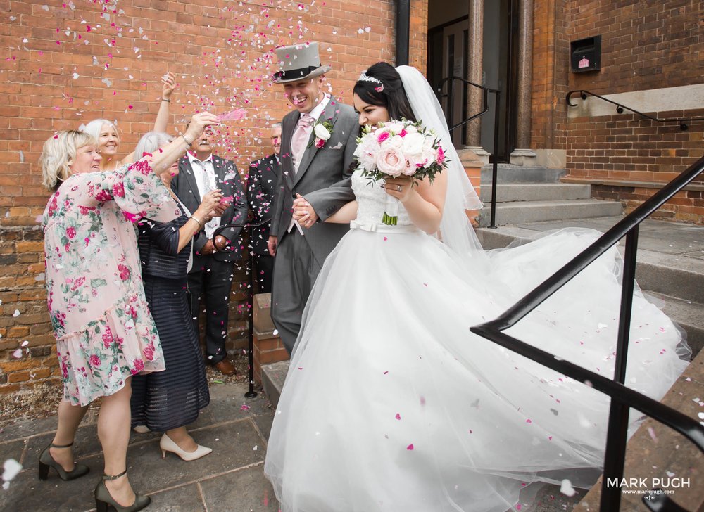 057 - Lauren and Tim - fineART wedding photography at Kelham Hall Newark UK by www.markpugh.com Mark Pugh of www.mpmedia.co.uk_.JPG