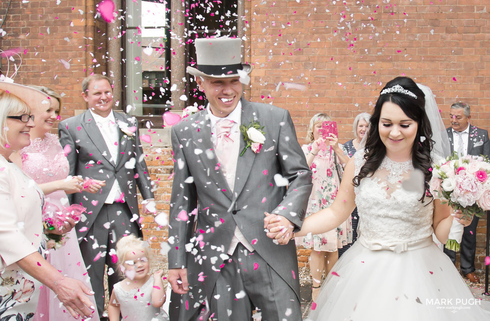 058 - Lauren and Tim - fineART wedding photography at Kelham Hall Newark UK by www.markpugh.com Mark Pugh of www.mpmedia.co.uk_.JPG