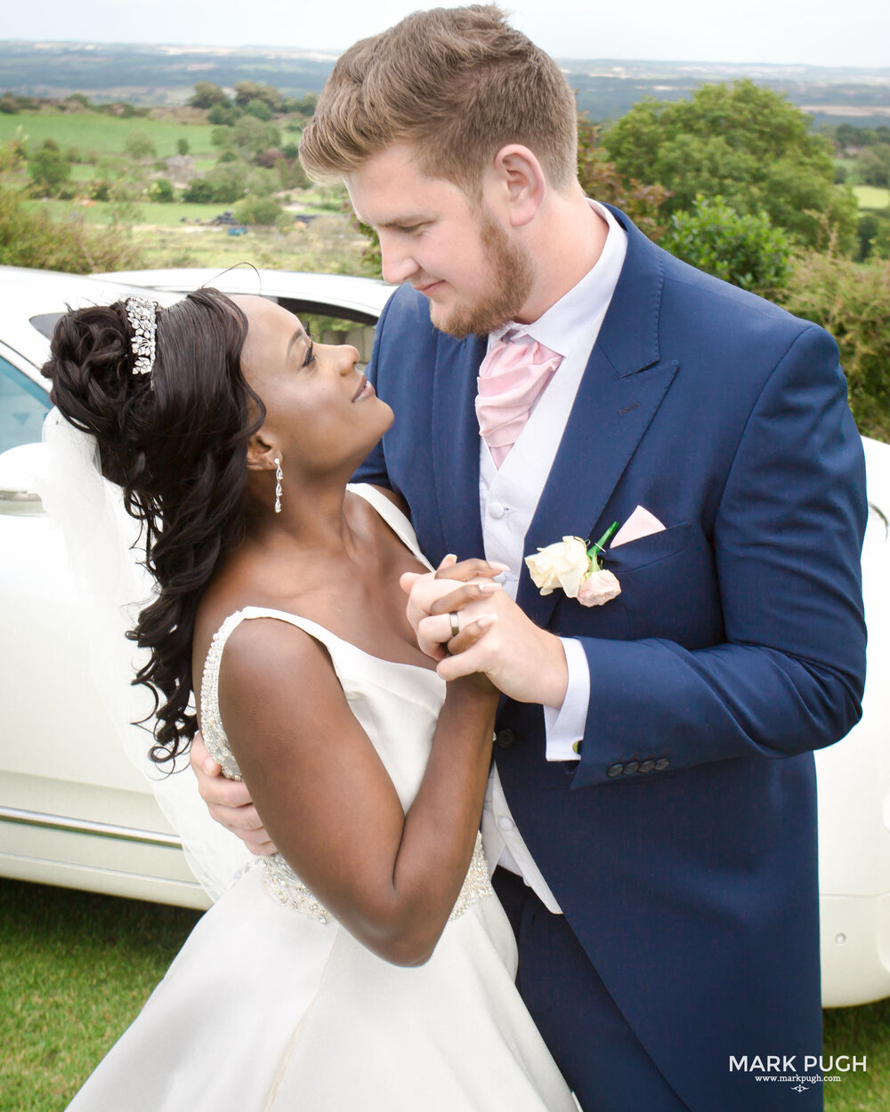 022 - Lizzy and Adam - wedding previews by www.markpugh.com Mark Pugh of www.mpmedia.co.uk_.JPG