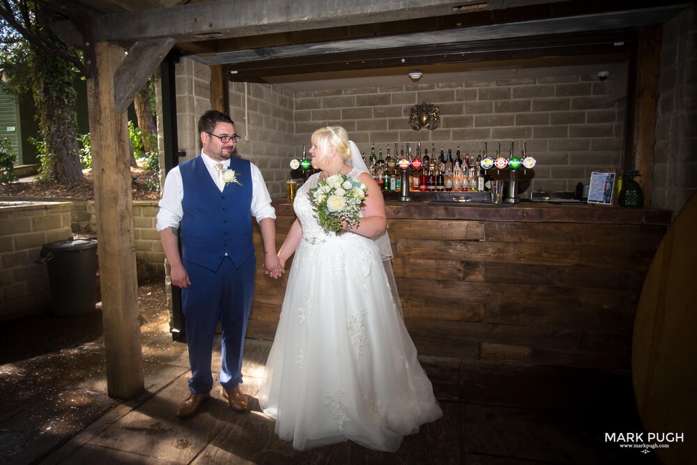 034 - Sarah and Chris - fineART wedding preview photography by www.markpugh.com Mark Pugh of www.mpmedia.co.uk_.JPG