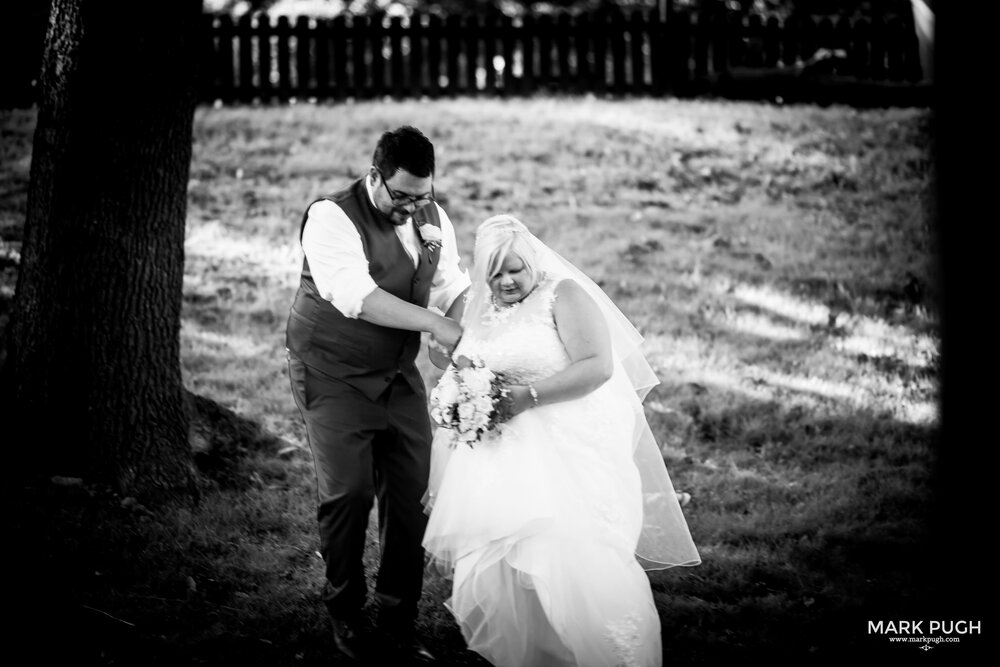054 - Sarah and Chris - fineART wedding preview photography by www.markpugh.com Mark Pugh of www.mpmedia.co.uk_.JPG