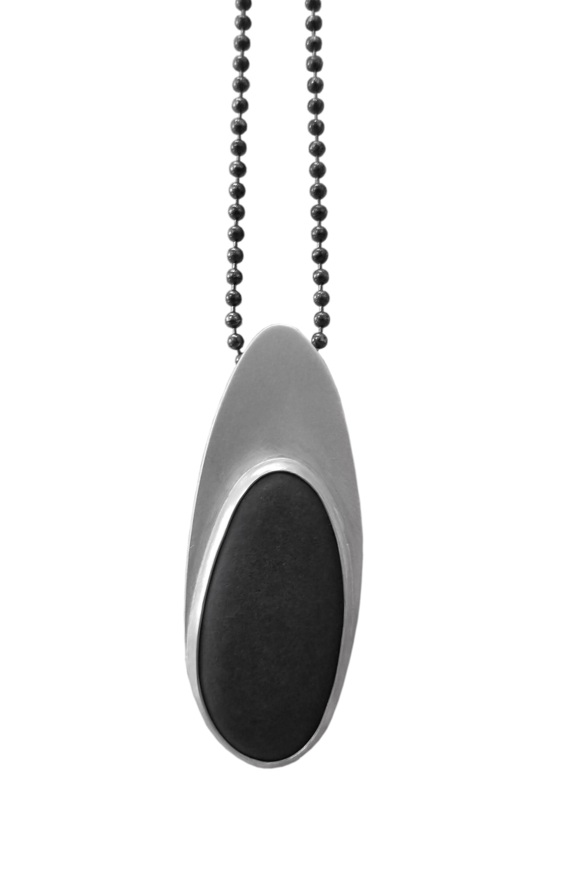 PENDANT_27_wh_nosaturation.jpg