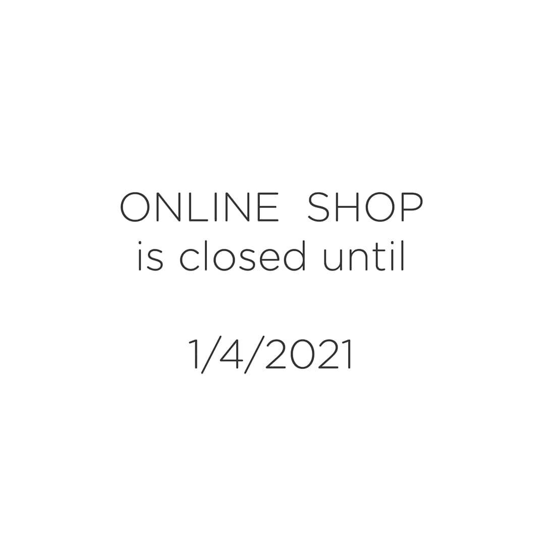 After sending out the last batch of orders yesterday afternoon, and tracking progress of shipments on their way to your doors this morning, I decided to count my blessings and take this moments pause as a sign to close my online shop til January. Whi