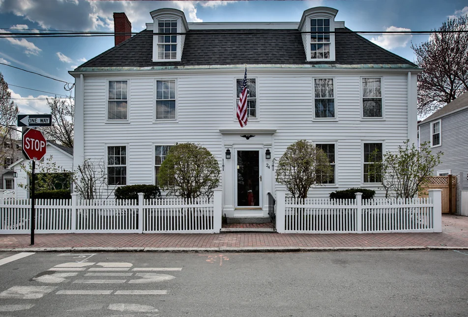 Prospect Street, Newburyport - Staging