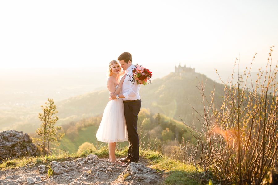 Dreamy Sunset Elopement | Styled Shoot