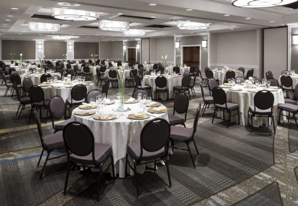 ballroom banquet style set-up.jpg