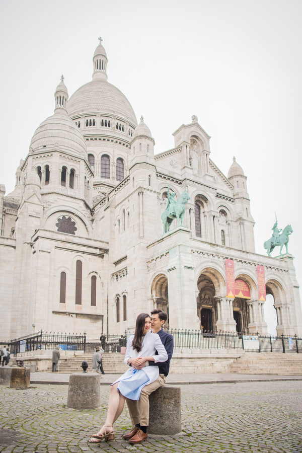 Wang_Wang_ParisPhotographerPierre_engagementmontmartre13_low.jpg