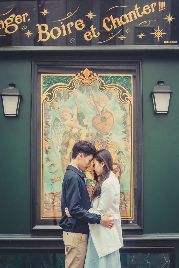 Wang_Wang_ParisPhotographerPierre_engagementmontmartre52_low.jpg