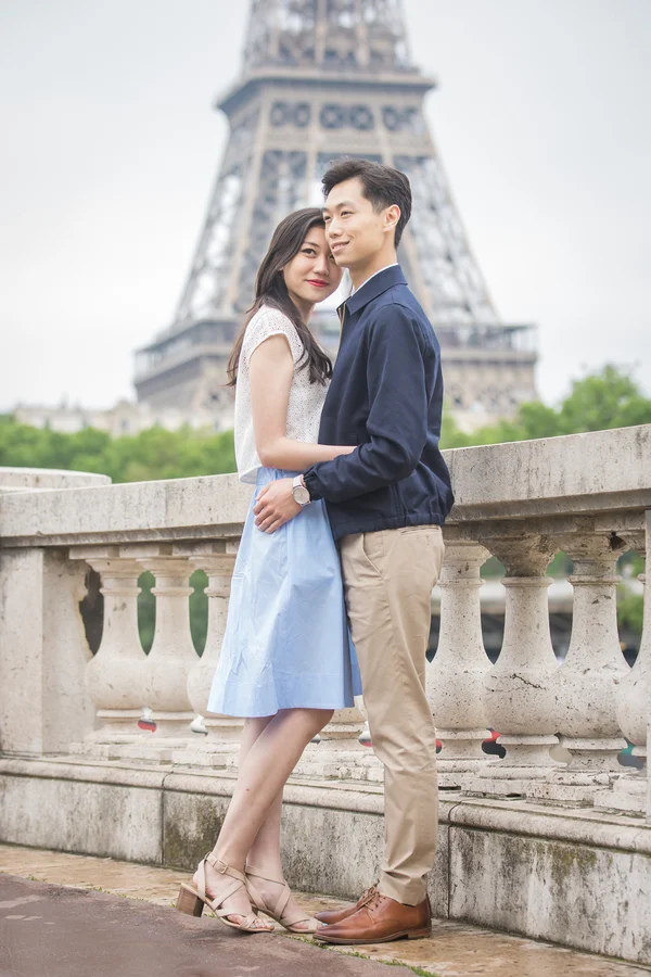 Wang_Wang_ParisPhotographerPierre_engagementmontmartre73_low.jpg