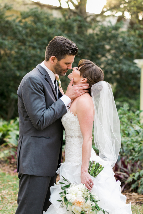 Emily_Chris_RisingLotusPhotography_gardenwedding99_low.jpg