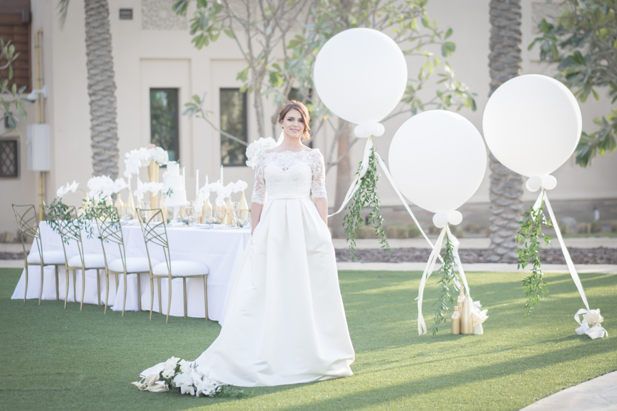 PaulaScalcoPhotography_StyledShootBrideorchidsSetupFourSeasonJumeirah68_low.jpg