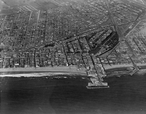 Venice Canals Aerial 1.jpg