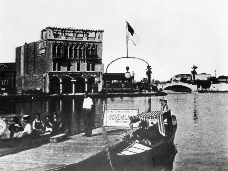 Venice_Lagoon.jpg
