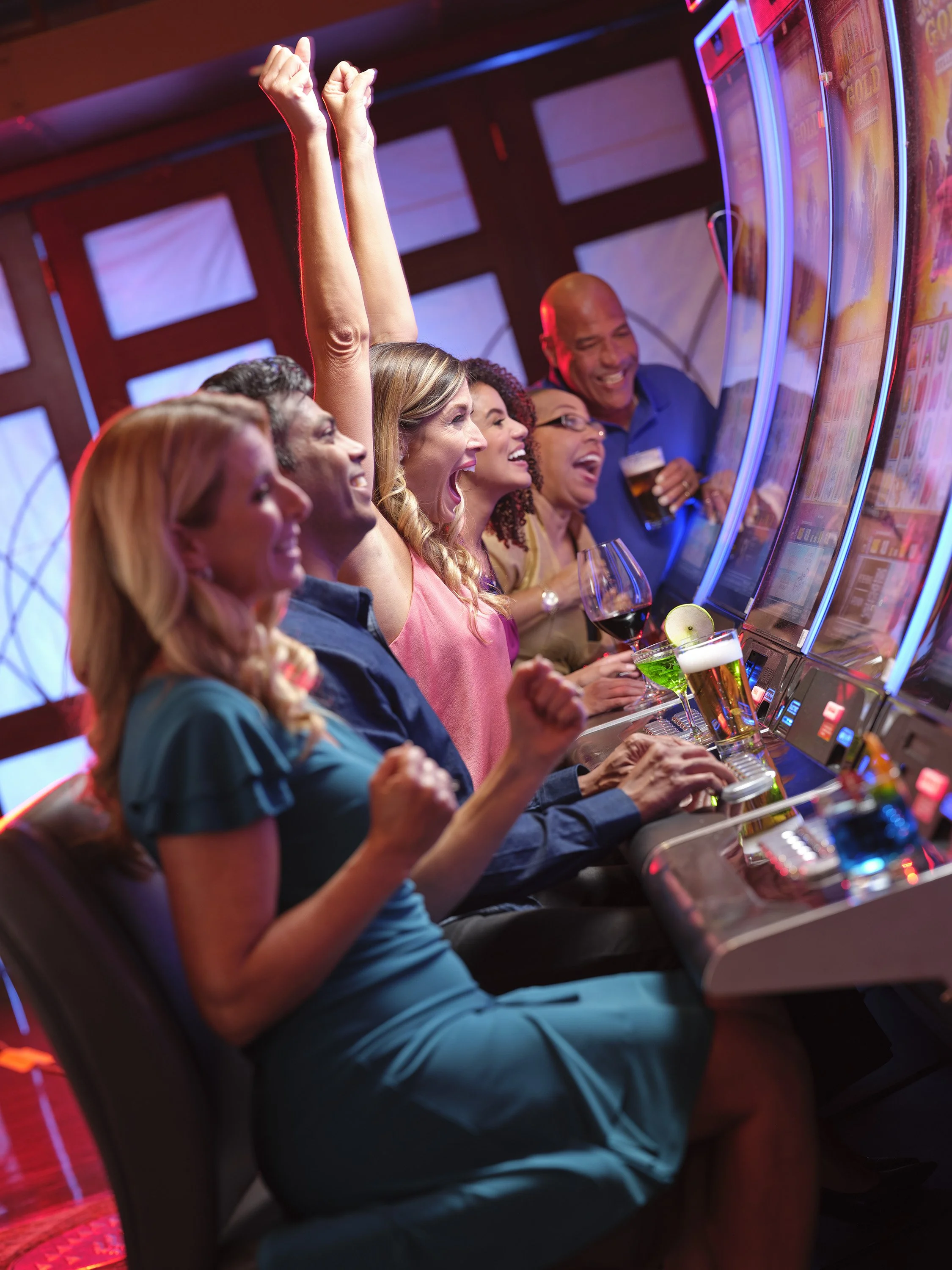 Slots 3-1113.jpg