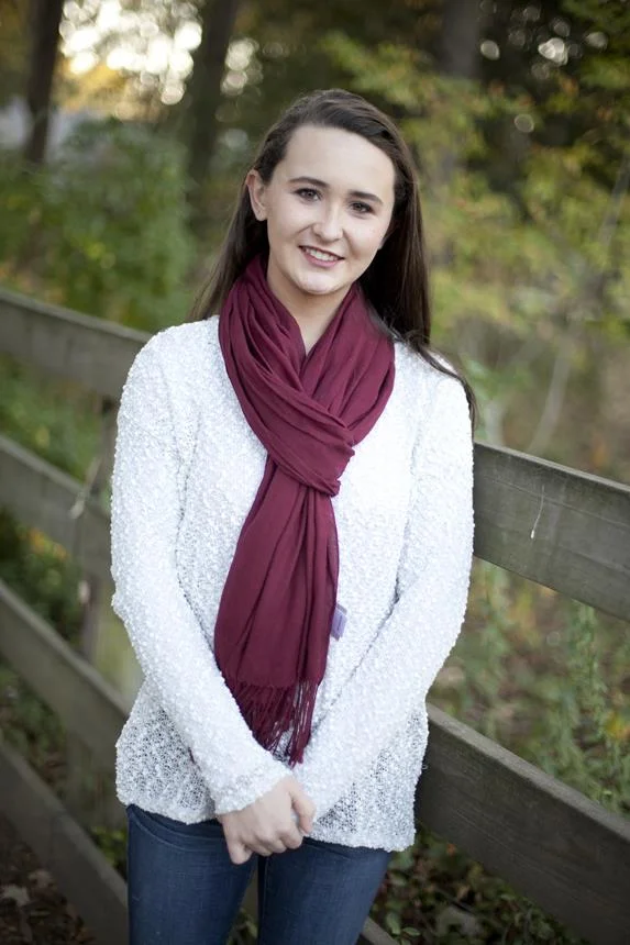 Anna, 15