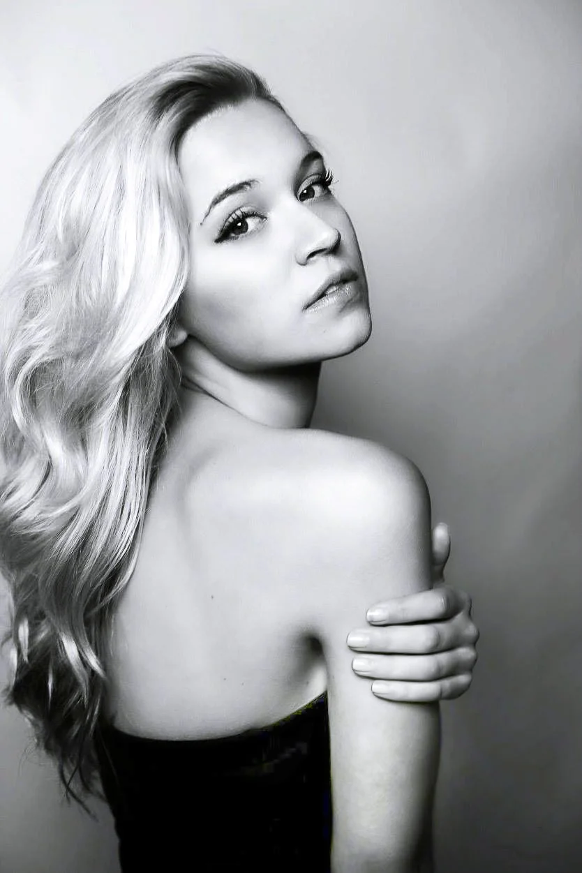  Discovering the most classical of (non) colors...      Modeled by Kayla Satzgar&nbsp;  