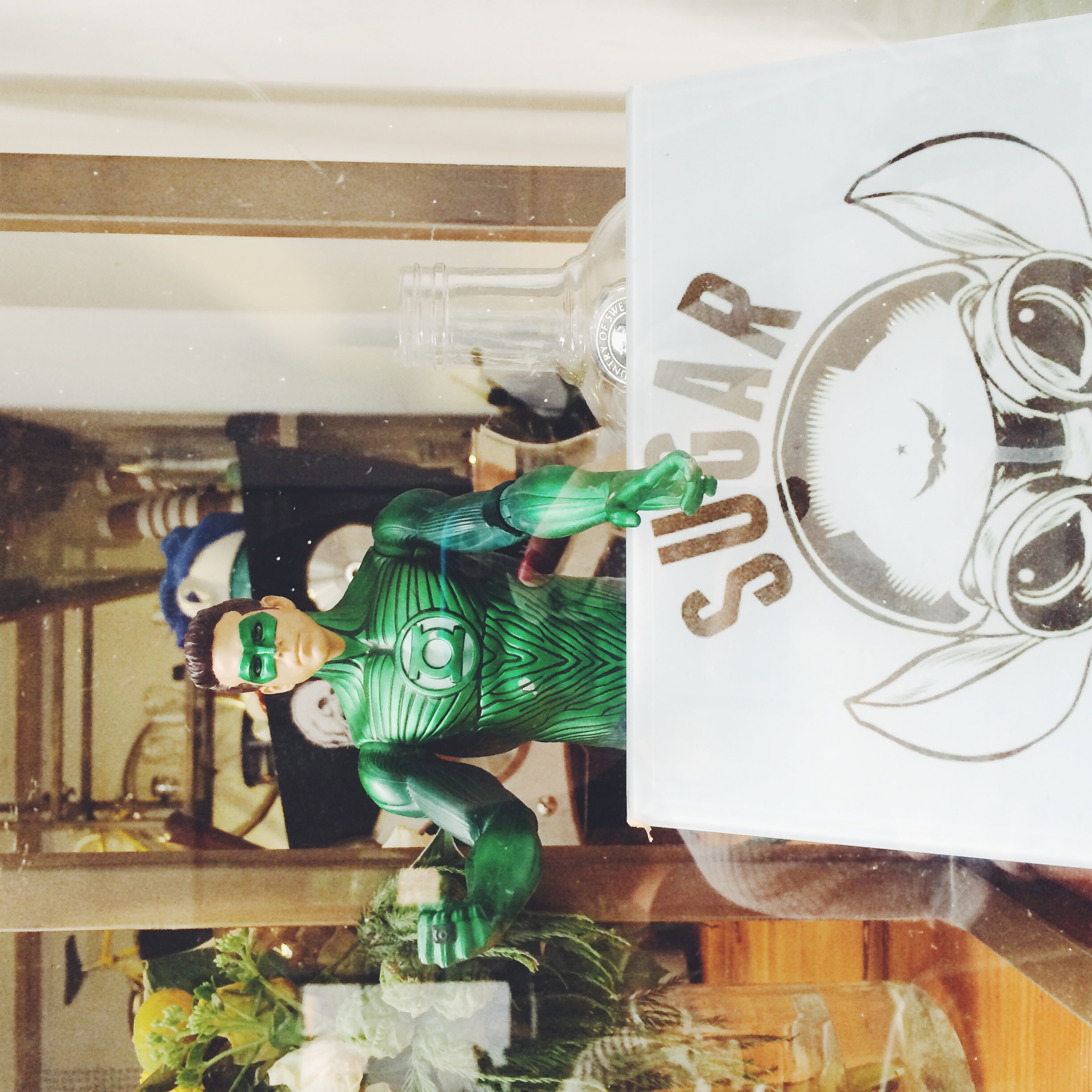 Ryan Reynolds and I on a date at my favourite coffee shop in Shanghai: Seesaw Cafe (660 Yuyuan Road). 