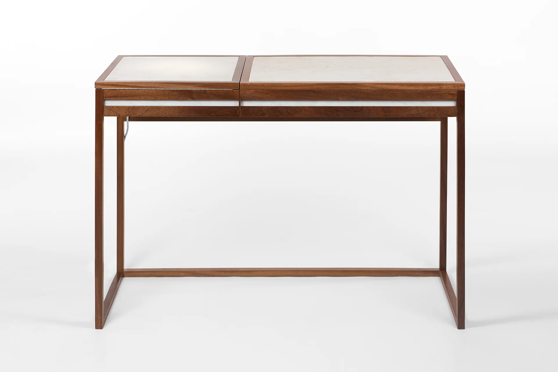 drafting_table_0000s_0004_9584.jpg