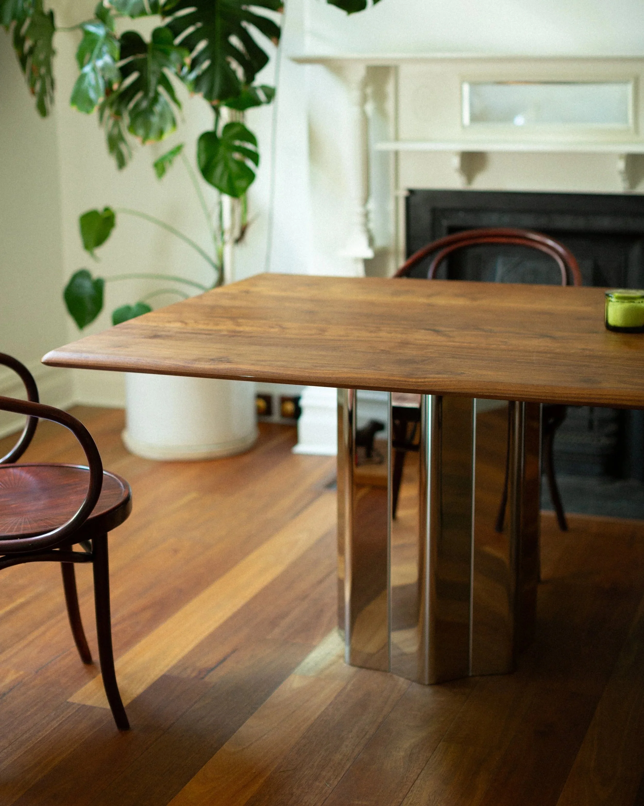 STEPHEN_TABLES-04.jpg