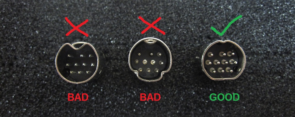 Two incorrect Saturn connector samples (left) and one correct Saturn connector sample (right)