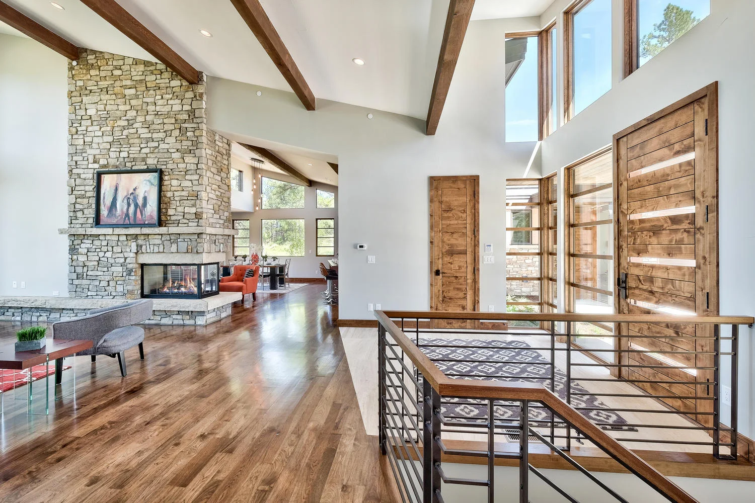 OPEN LIVING SPACE