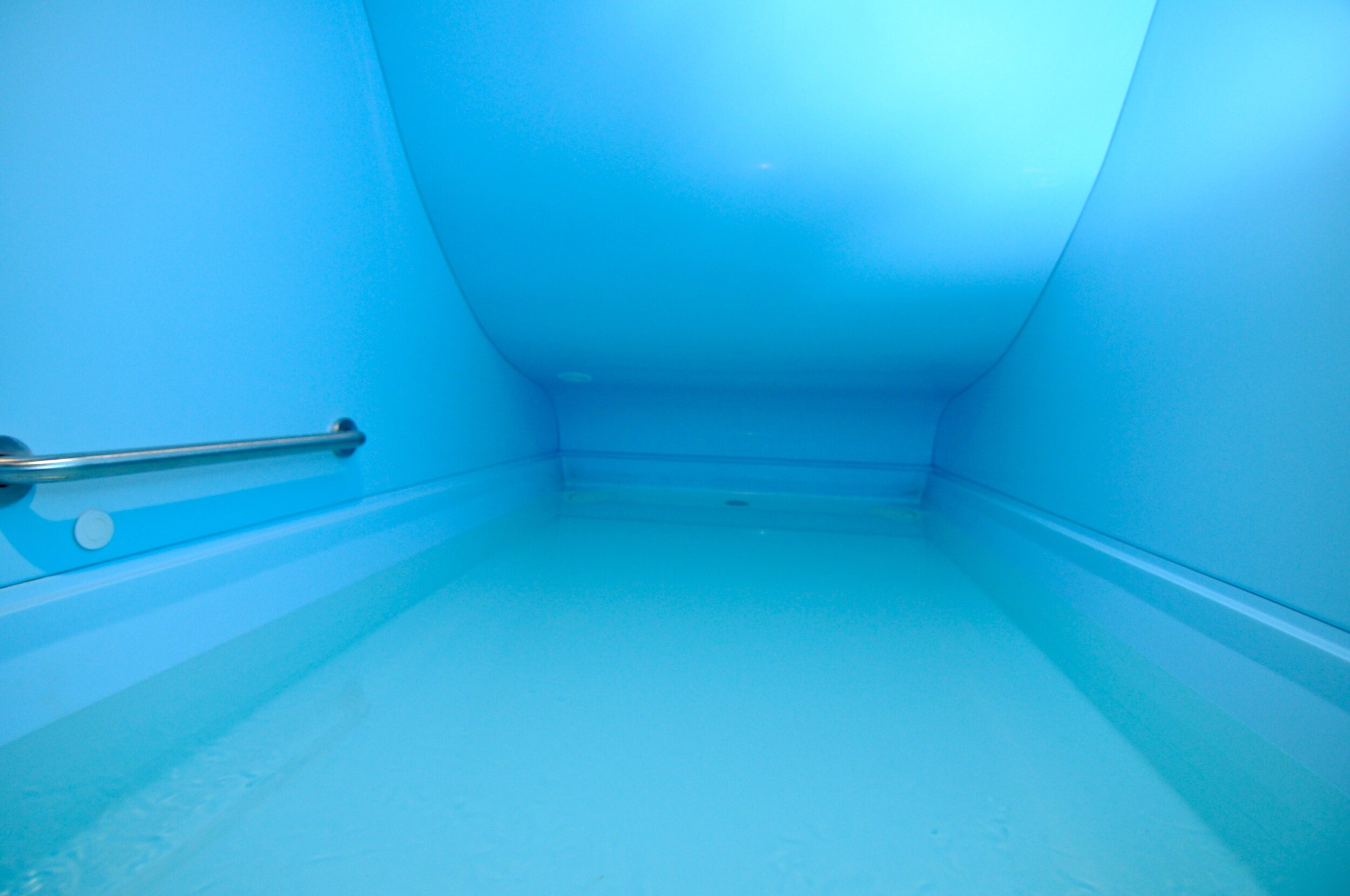 East Coast Float Spa Float Room - blue.JPG