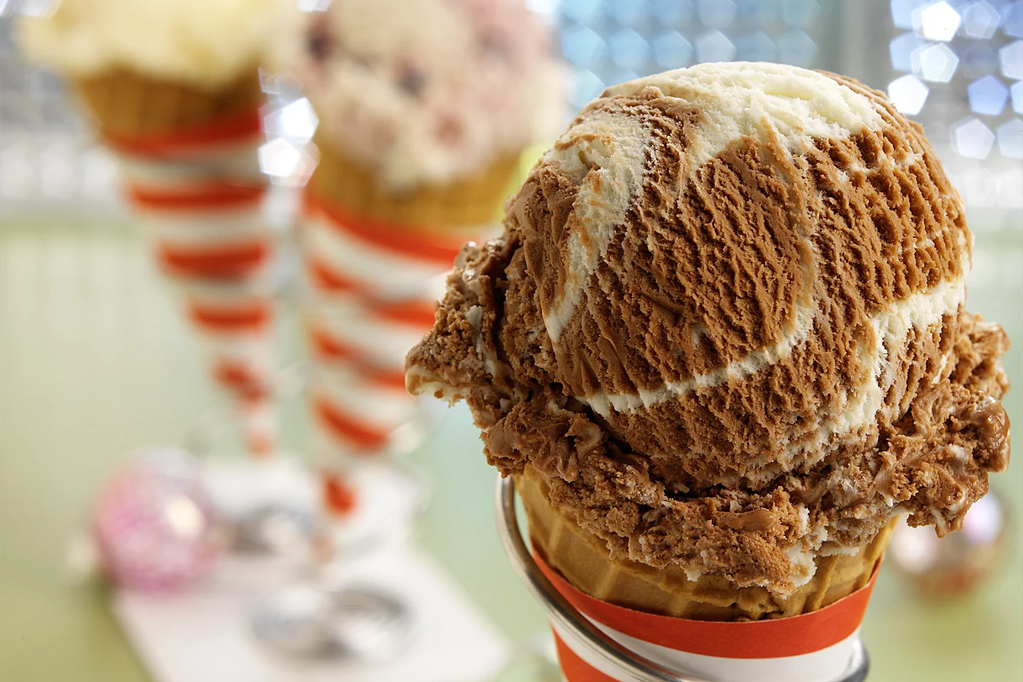 brian-wetzstein-frozen-yogurt-cones.jpg