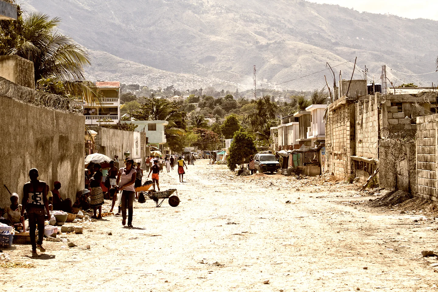 brian-wetzstein-haiti-rush-33.jpg