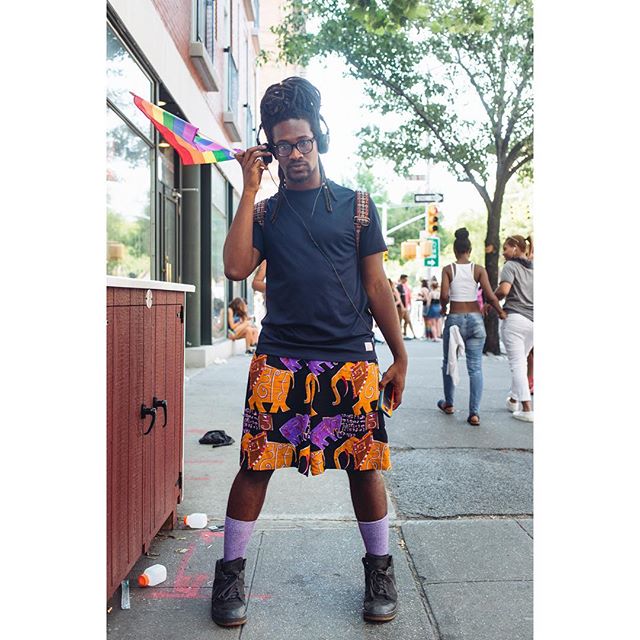 .
📆June, 2016
🇺🇸Hudson St, Greenwich Village, New York
🌈 Pride NYC!
.
Listening to FUCK MARRY KILL by LSDXOXO.
See previous post for full story!
..
...
#headphones #nbc4ny #newyork #nycprimeshot #pride #pride2016 #pridenyc #lsdxoxo #ghe20g0th1k #