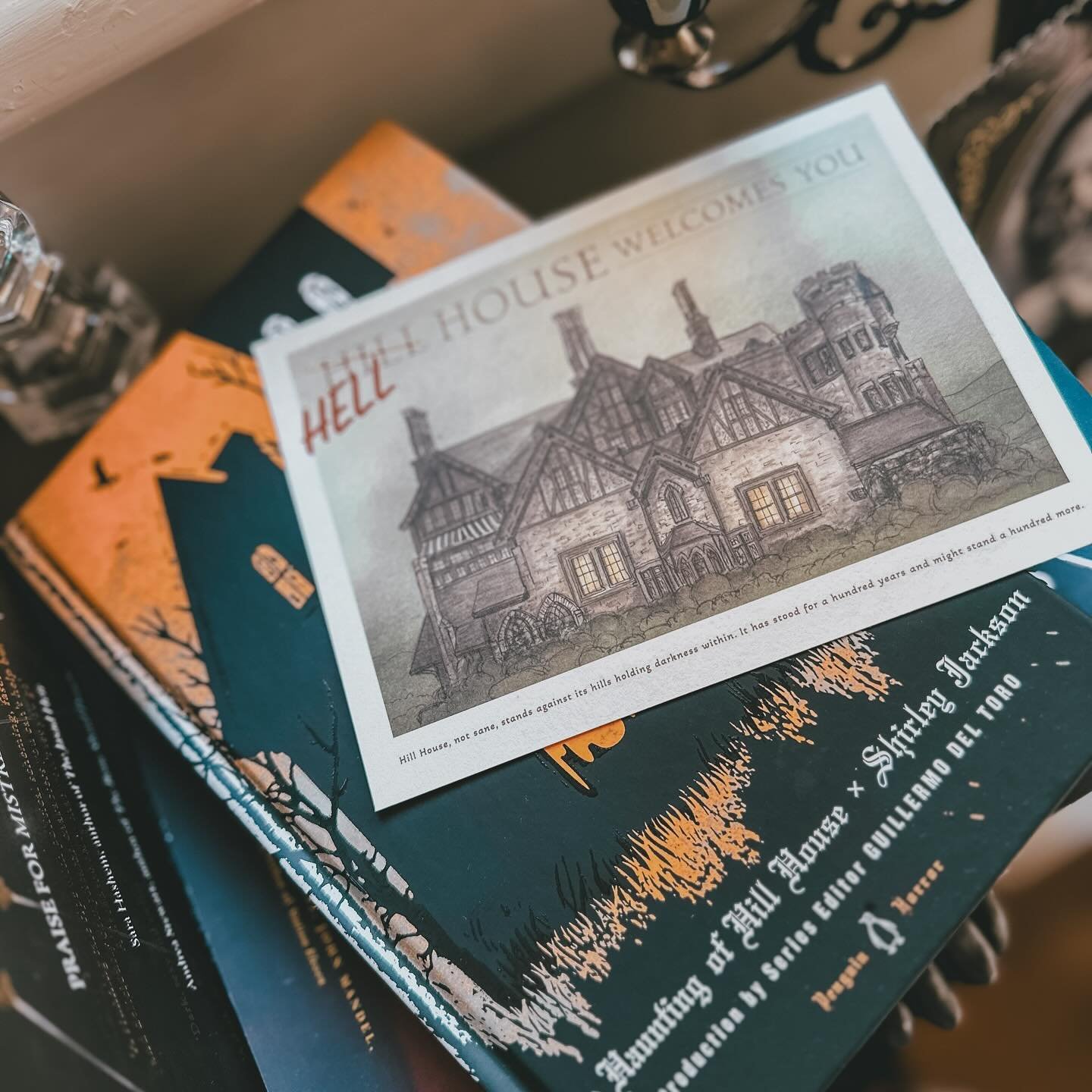 Happy Halloween!🎃 
.
Hope everyone has had a fun spooky season! Mine has been busy busy busy! Last Friday I had my first non Holiday market at @verrenoirco&rsquo;s Night Market and wow!!! It was so fun and such a success! I can&rsquo;t wait to retur