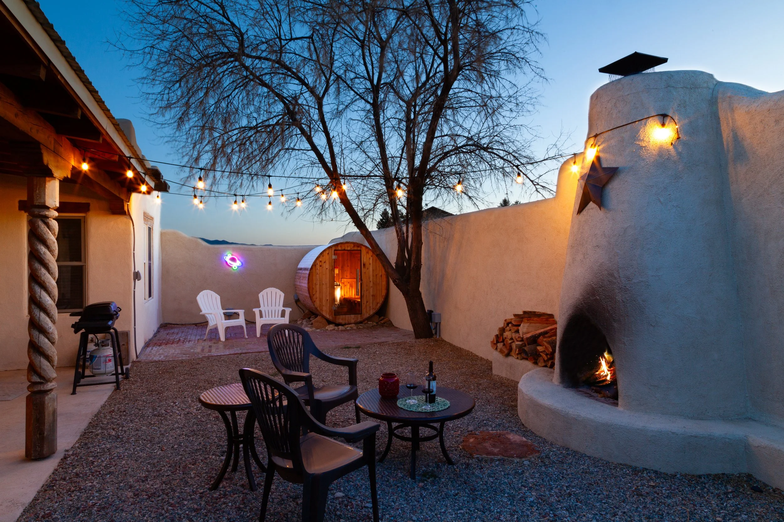 WEB Cosmic Cantina-23.JPG