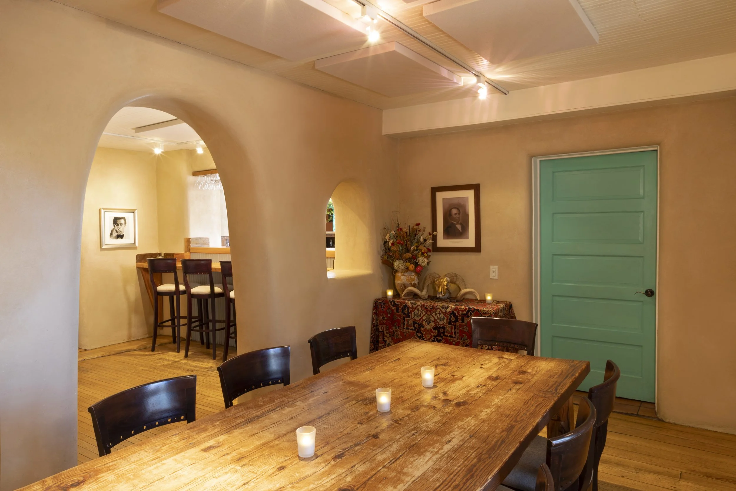 WEB High Res Lambert's of Taos-11.JPG