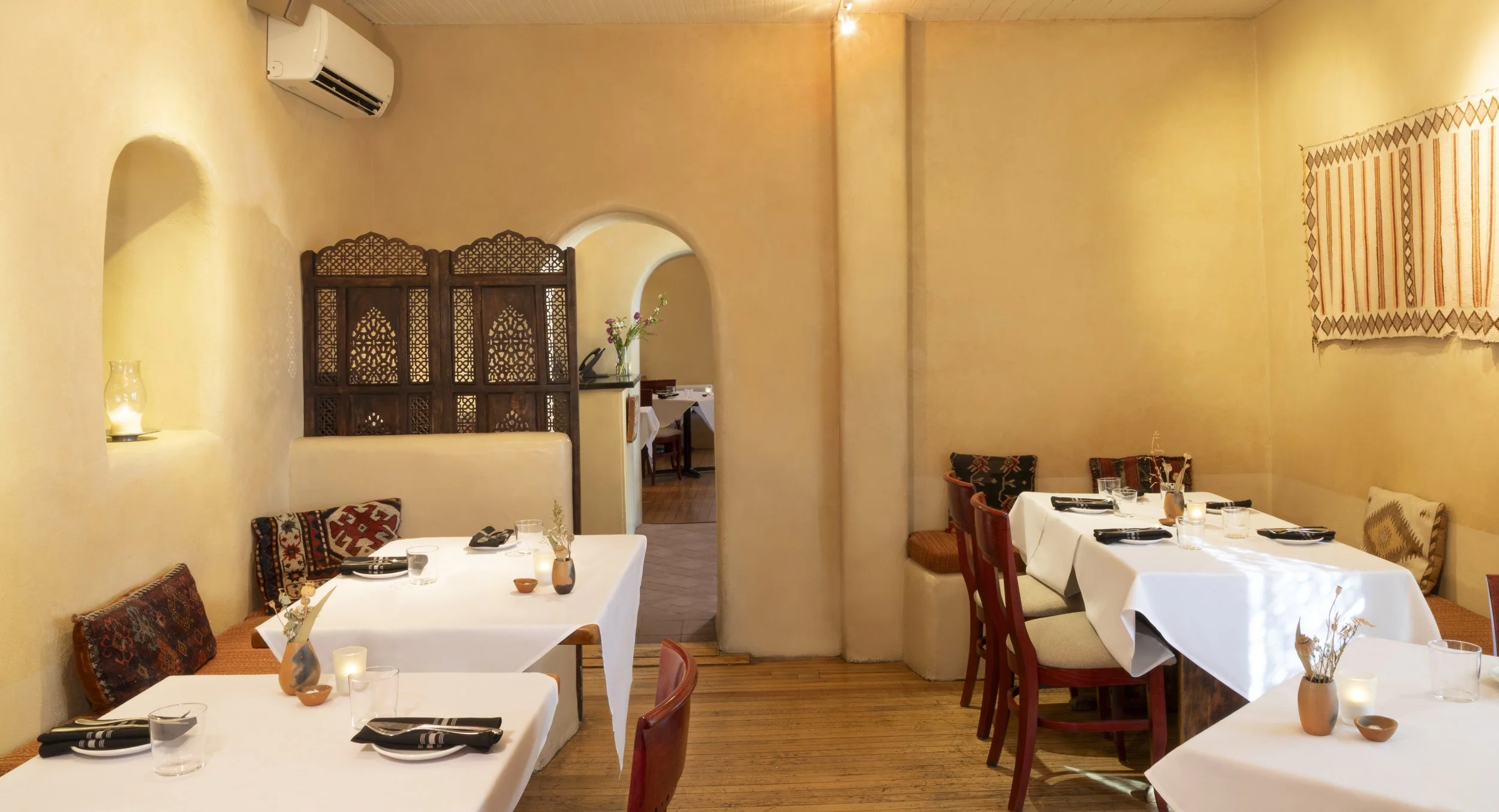 WEB High Res Lambert's of Taos-17.JPG