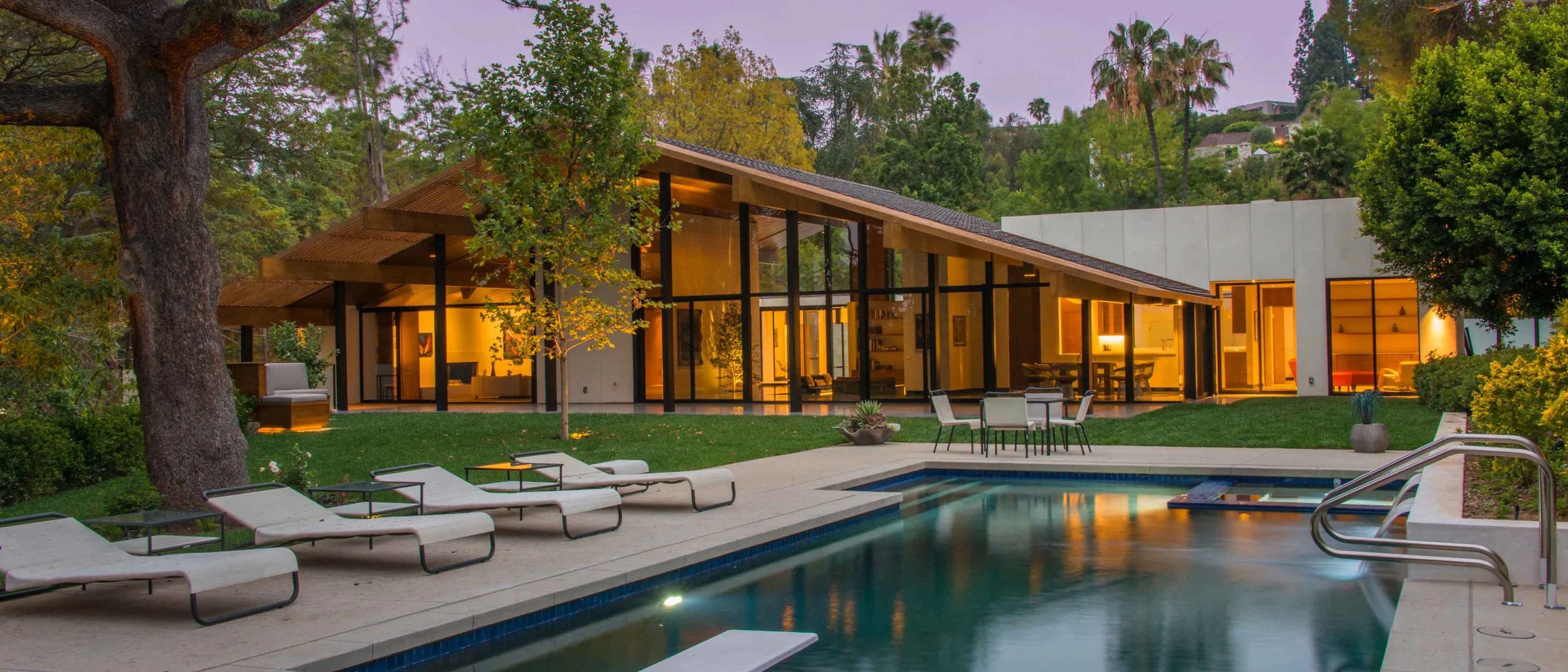 Crafting a Successful Real Estate Listing Marketing Strategy in Today's Market