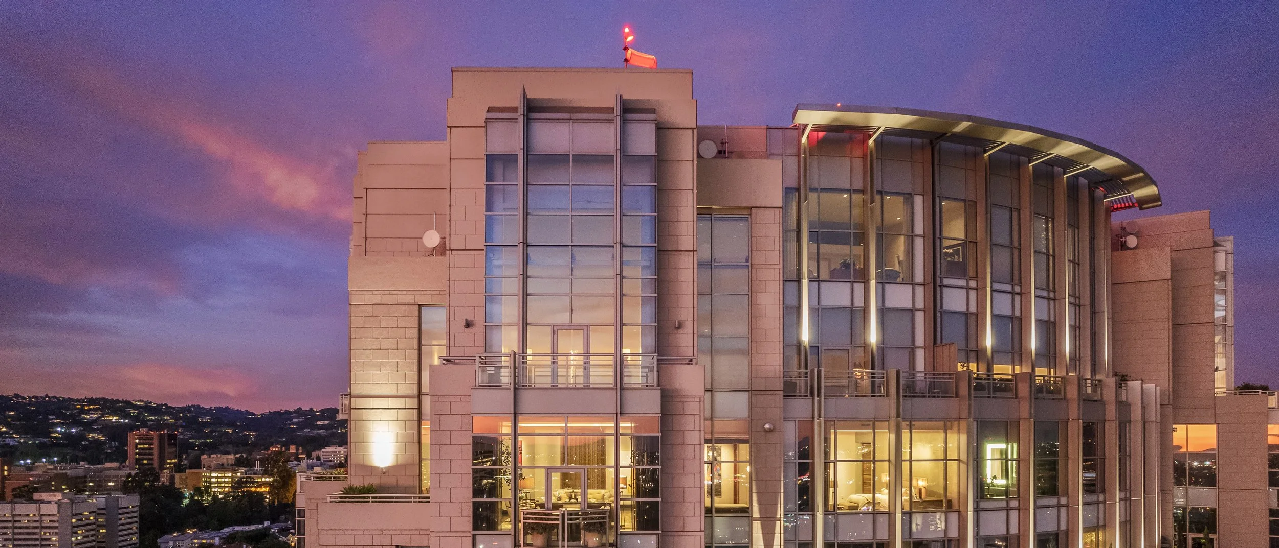 Enhancing Real Estate Marketing Through Videography and Digital Content