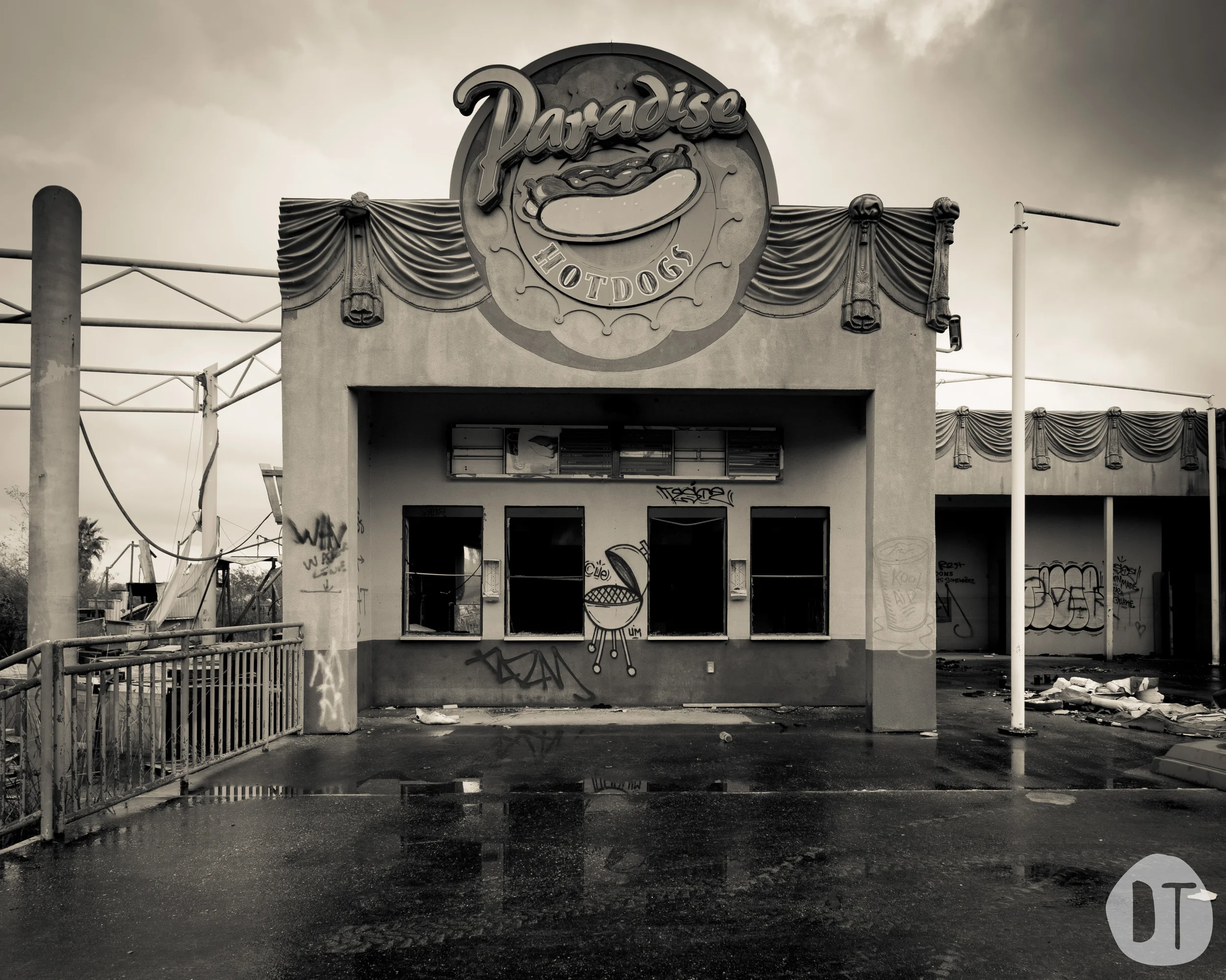 Six_Flags_08.jpg