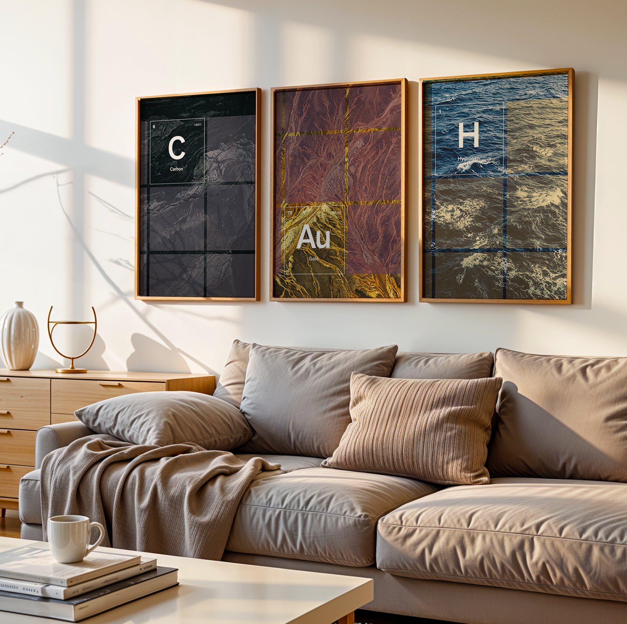 Periodic_Nature_Carbon_Gold_Hydro_Frame Mockup 382.jpg