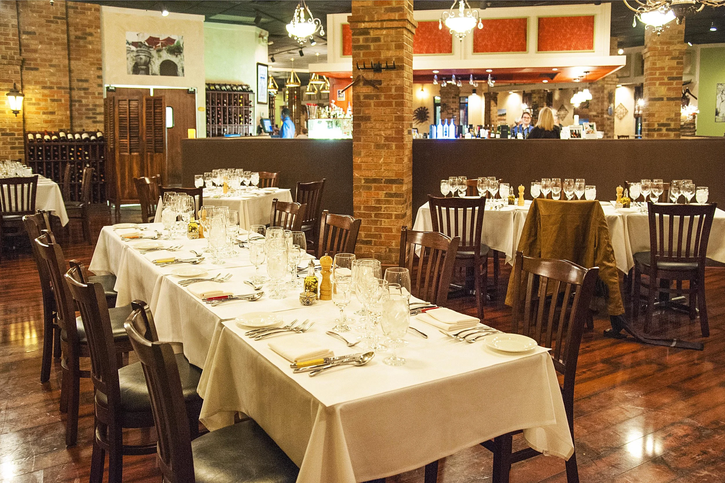 BrasserieProvenceWineDinnerSetUpFrBordeaux2016.jpg