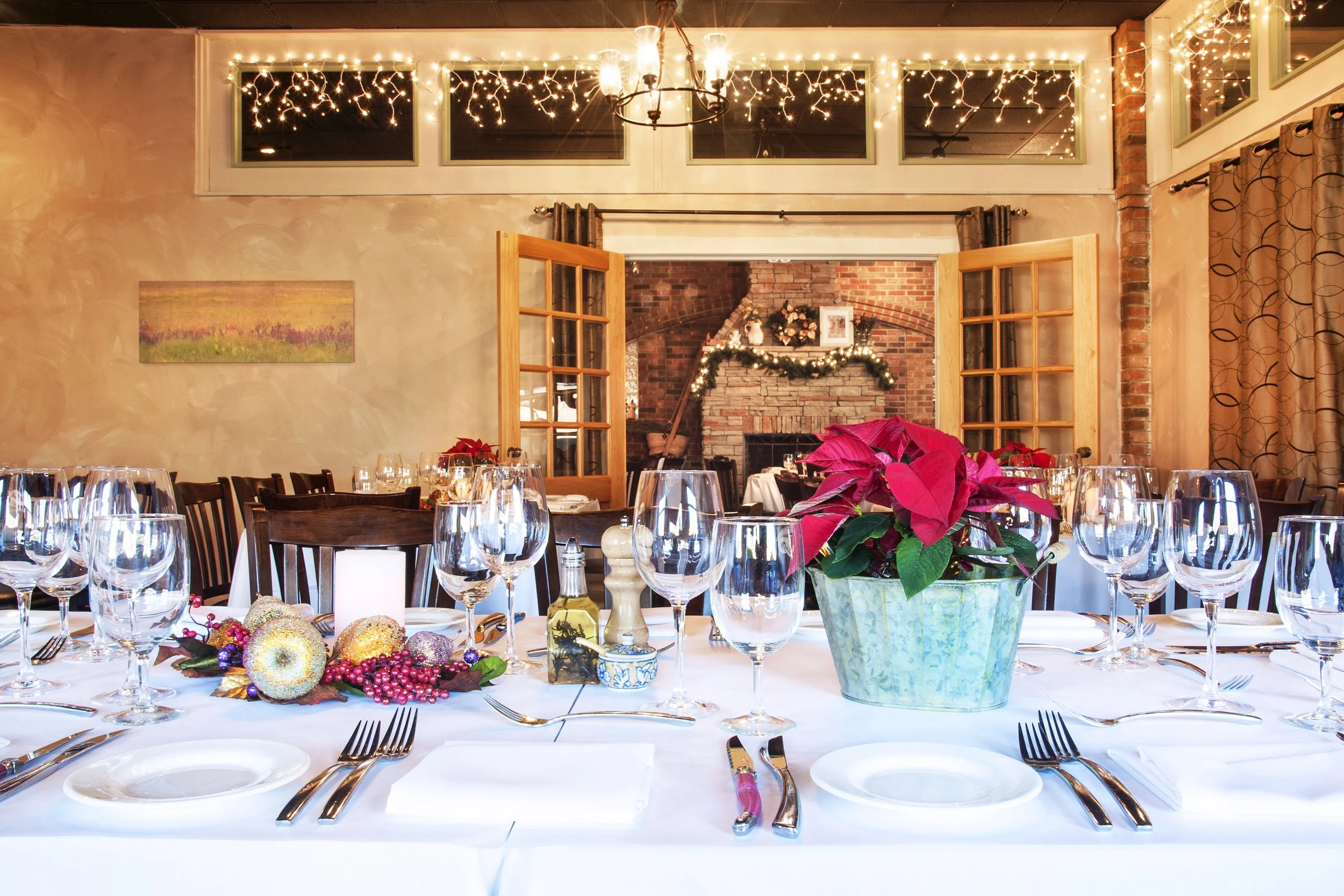BrasserieProvenceHolidayPrivateDining1Update.jpg