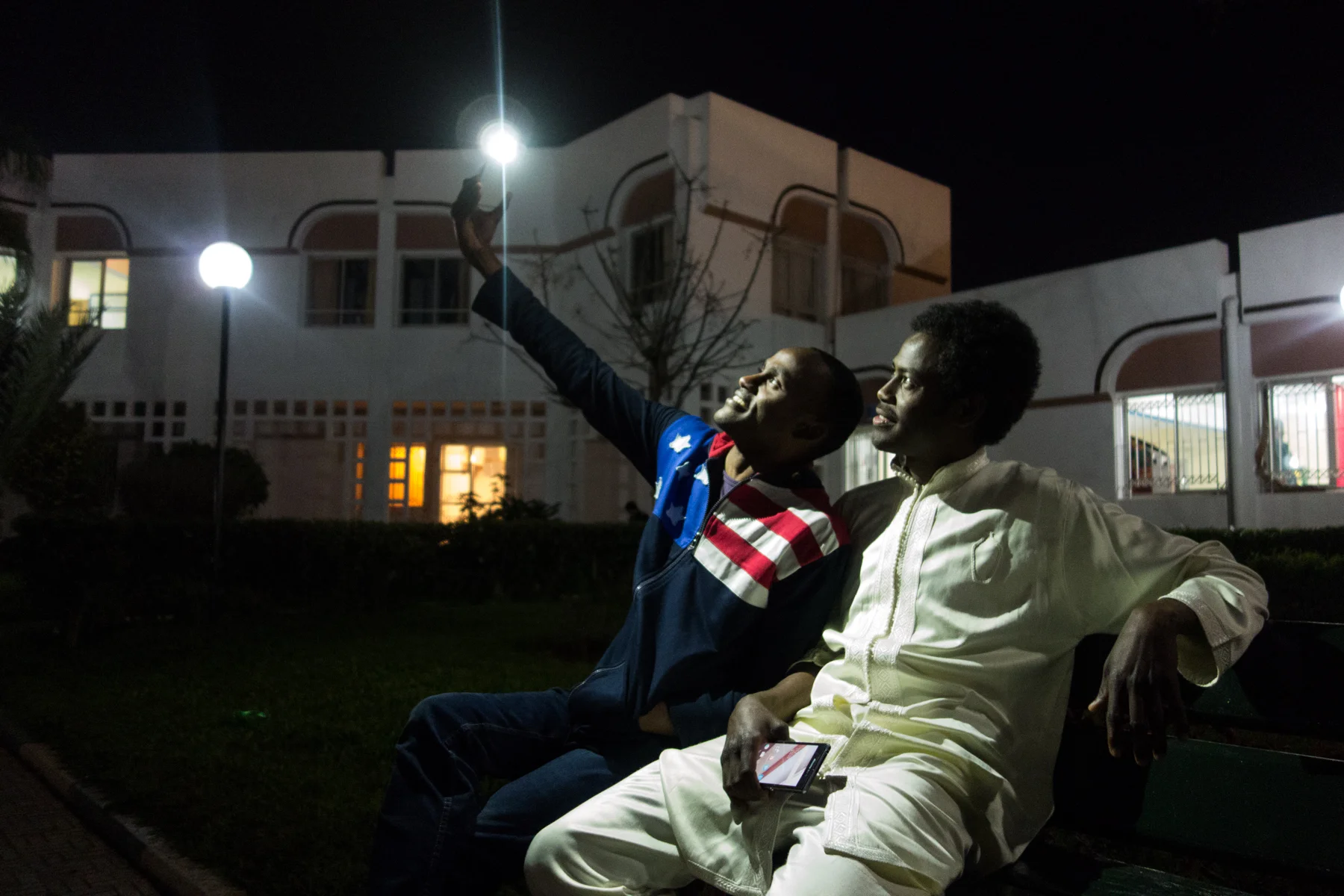  Bechir et Idriss sont arrivés au Maroc le même jour. «&nbsp;C’était le 28 octobre 2010 » se rappellent-ils. Ils se sont rencontrés dans l’avion qui rejoignait la Libye. A l’époque, il n’y avait pas de coopération diplomatique entre le Tchad et le Ma