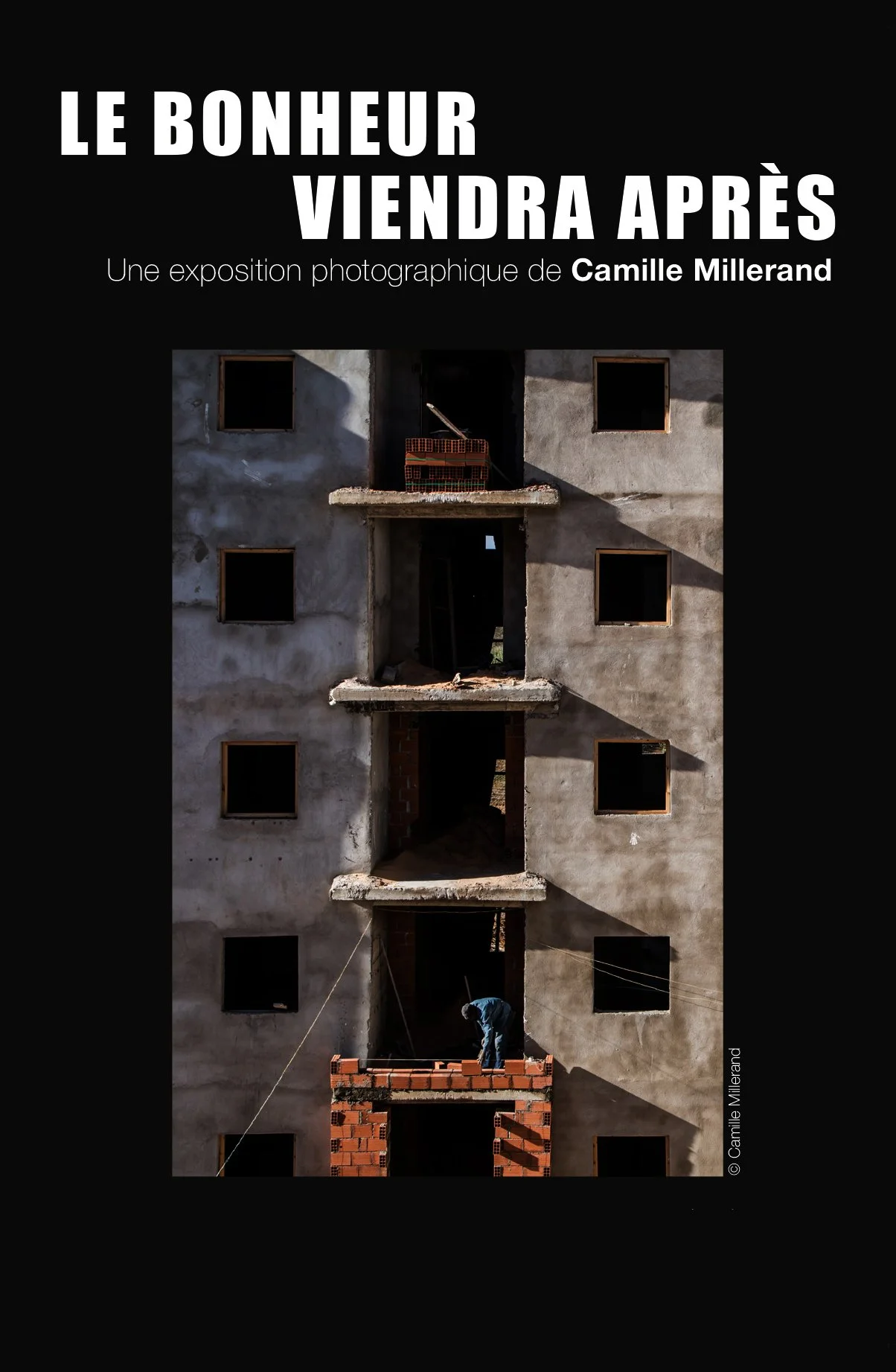  Cette exposition photographique rassemble deux corpus d’images : Bled Runner et Preuves de vie et de travail sans papiers réalisées par le photographe Camille Millerand, entre 2014 et 2024. Un travail d’auteur mené dans une démarche documentaire qui