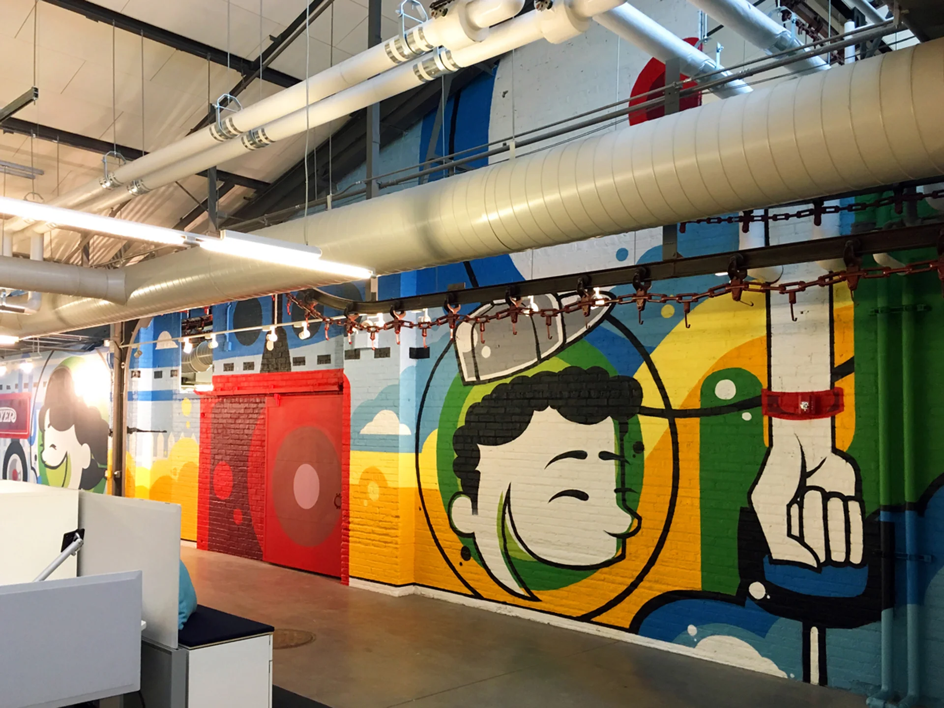Radio Flyer Mural (south view)