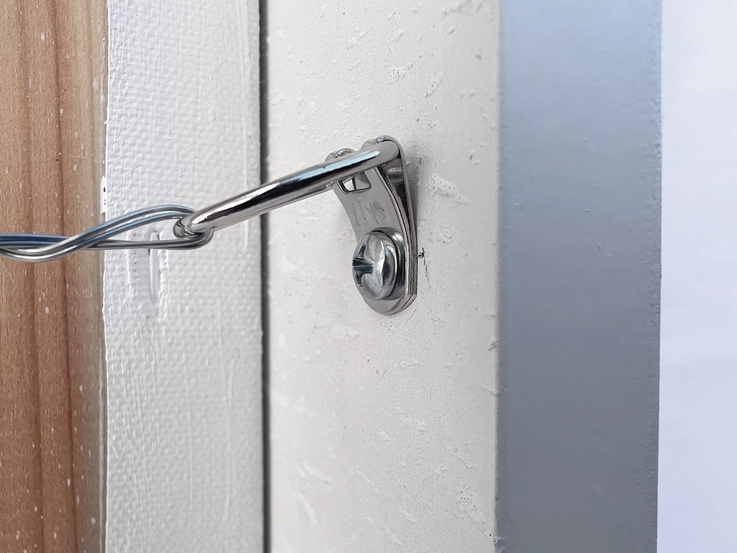 27612030-DA41-4CC6-8F27-D7DB21E9D057