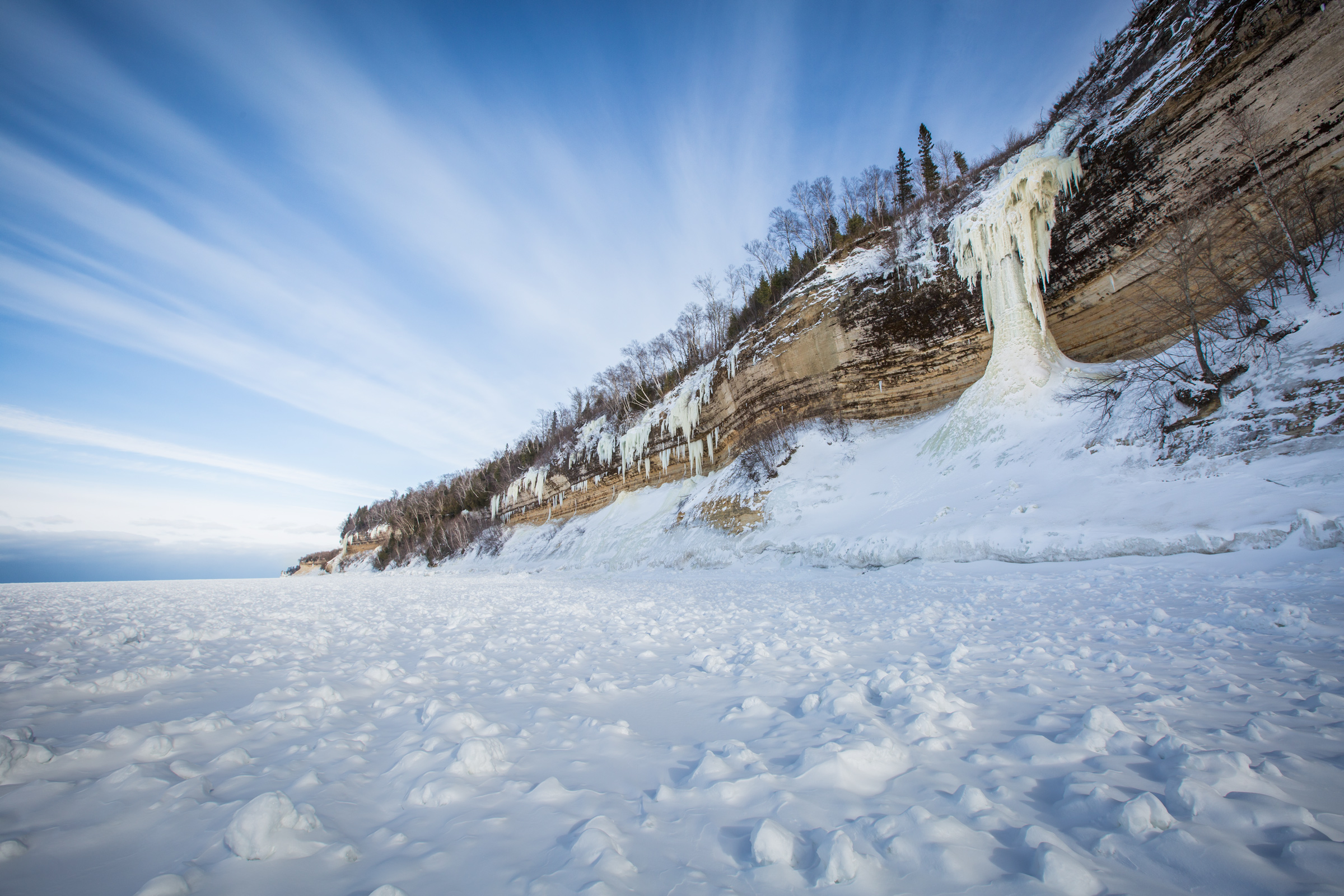  One of the largest and most notable ice climbing routes along the Michigan lakeshore, “Dairyland.” 